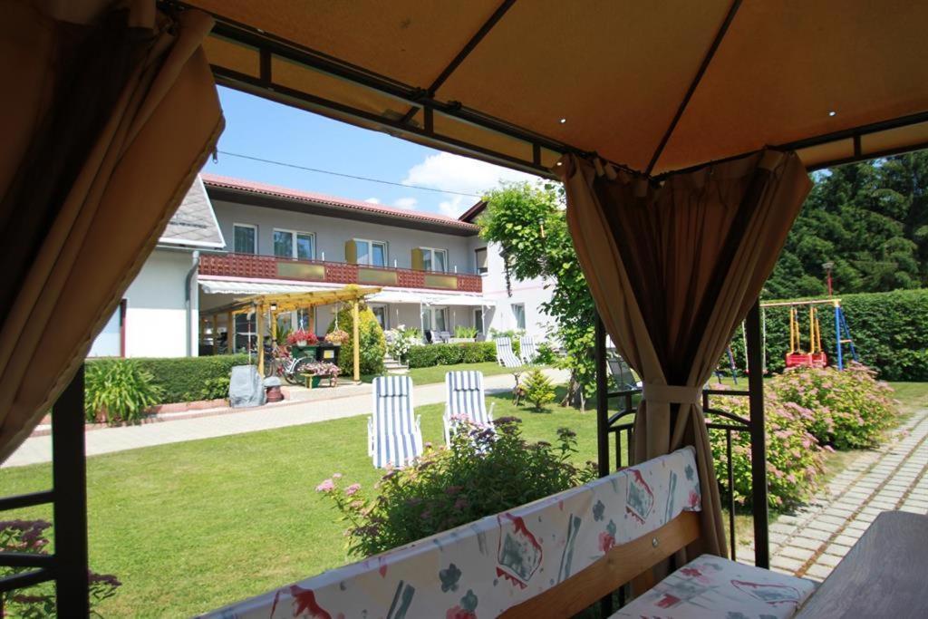 Pension Sonnenschein Sankt Kanzian am Klopeiner See Exterior photo